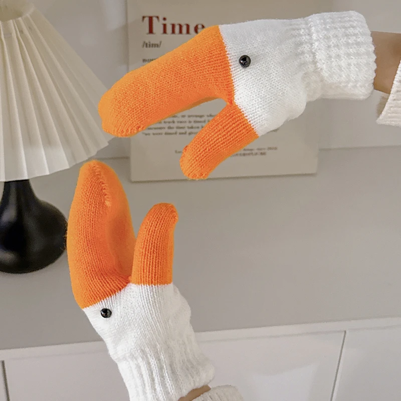 手套女冬季骑行手套加厚保暖御寒防风加绒可爱创意大鹅情侣学生男