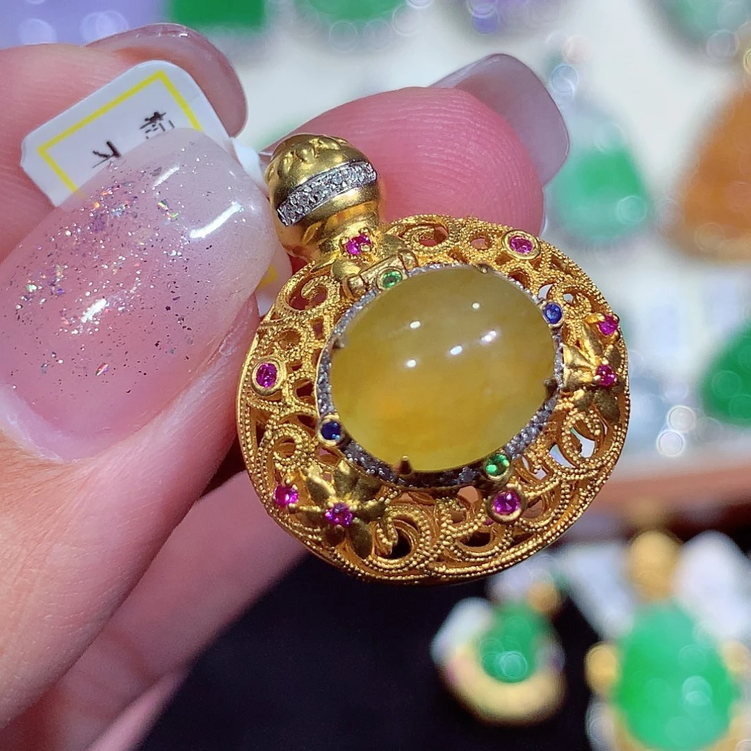 翡翠18K金镶嵌吊坠(不含链)