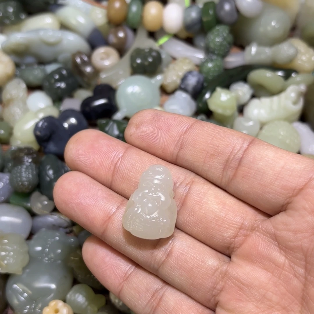 和田玉（青玉）未镶嵌珠宝半成品