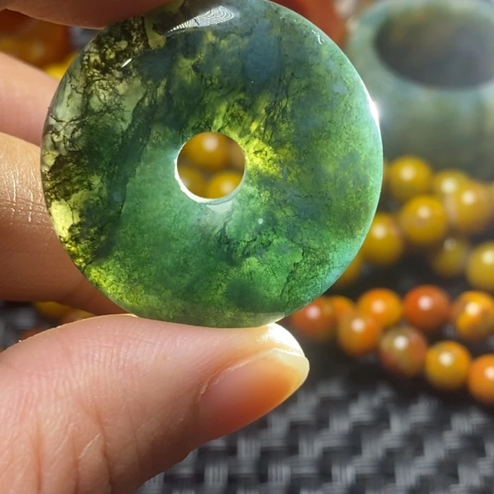 玛瑙/玉髓颈饰未镶嵌L****月