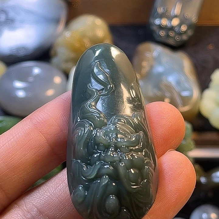 吊坠(不含链)未镶嵌和田玉（青白玉）
