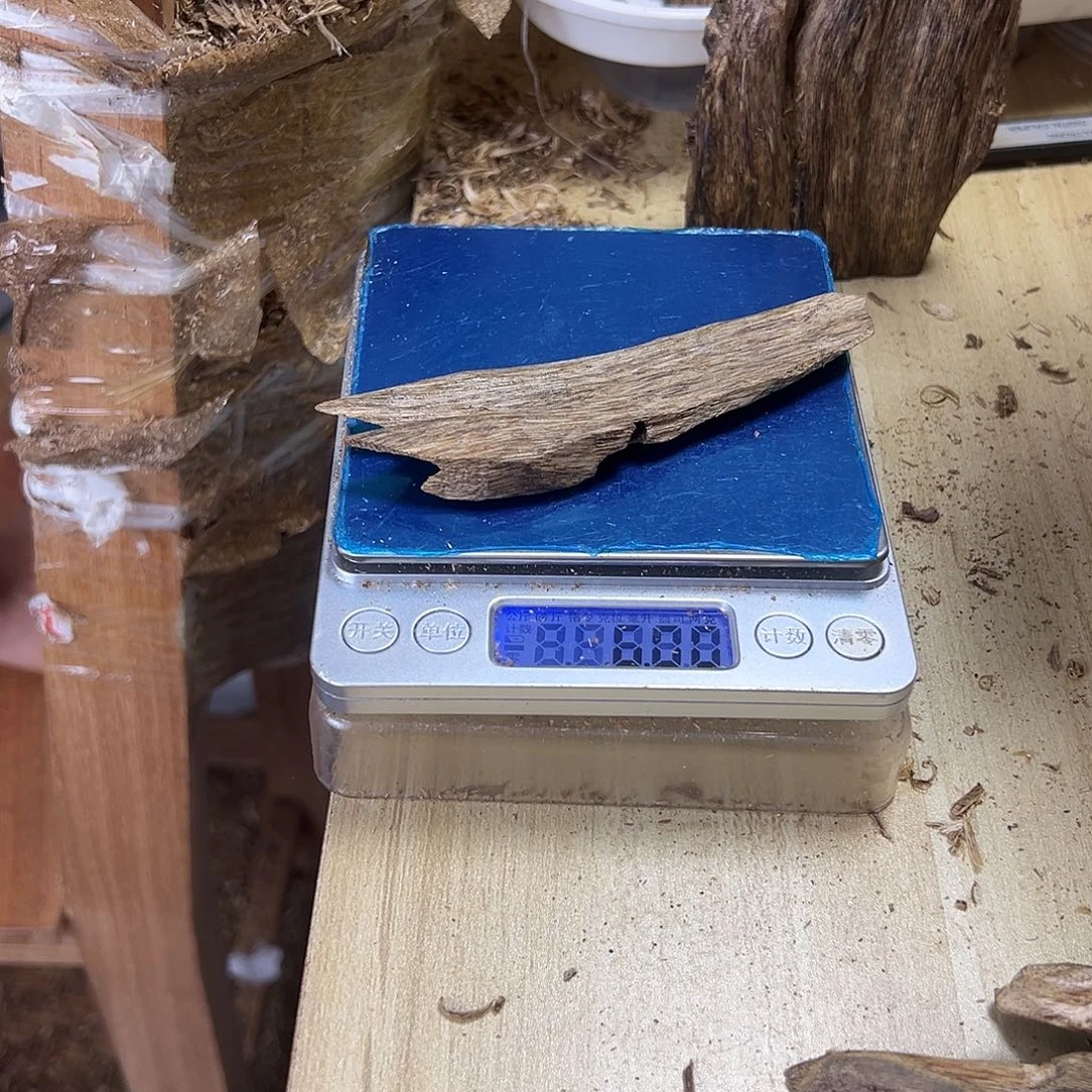 香料绿奇楠虫漏透顶绿天然虫