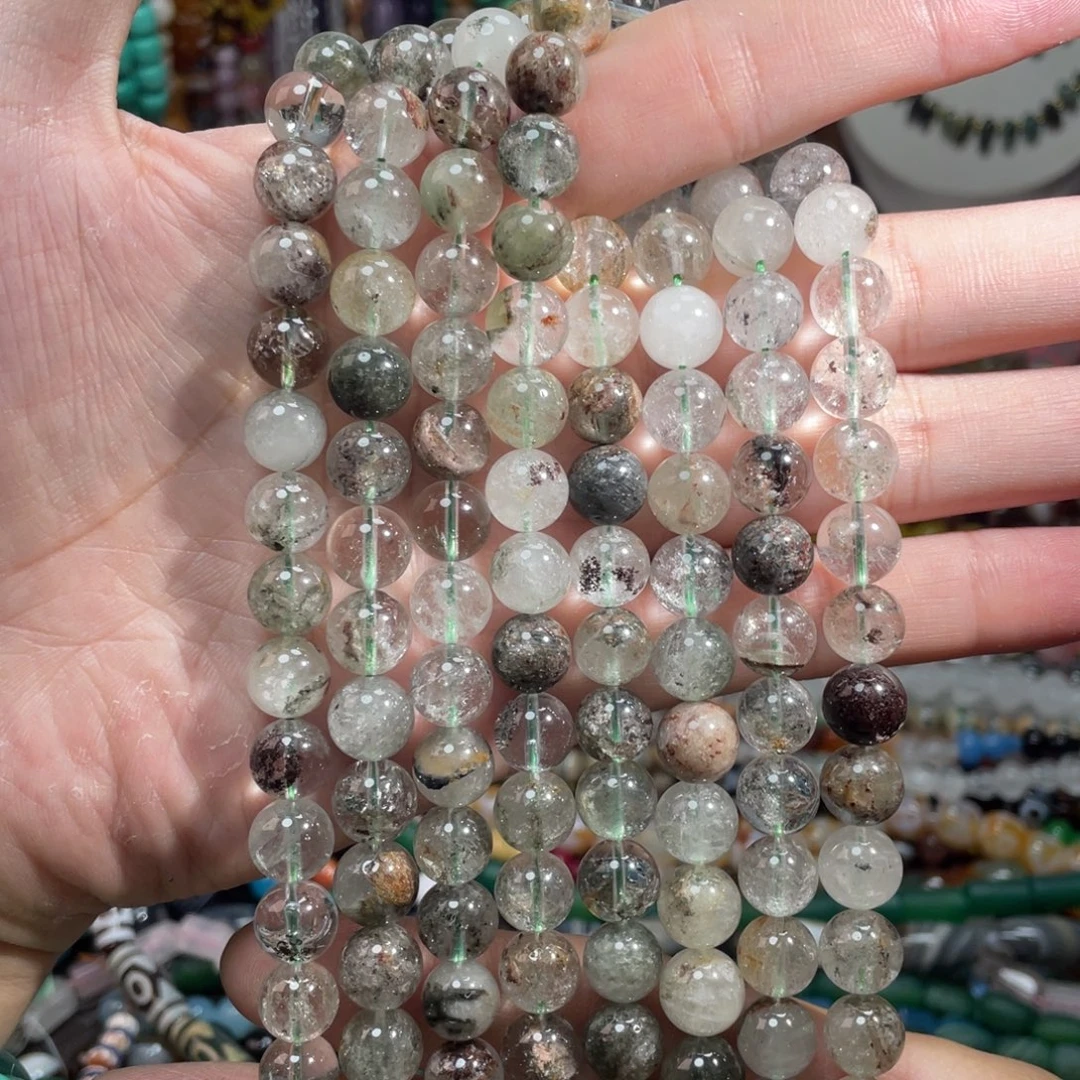 石英质玉，绿幽灵10mm一条，未镶嵌