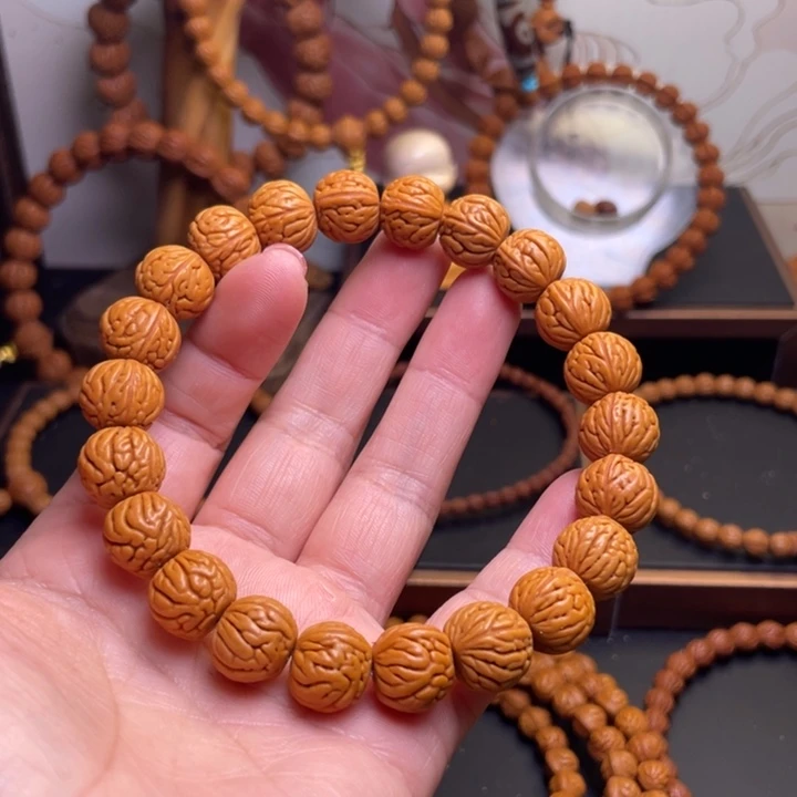 桃核吊坠龙文桃核