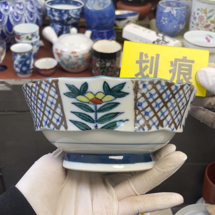 他家瓷器真美…开播了