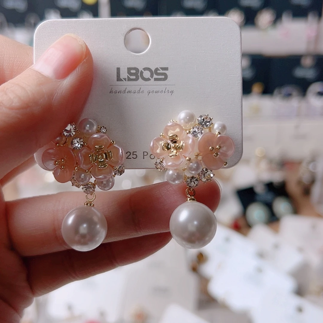 锆石纯铜合金耳环的