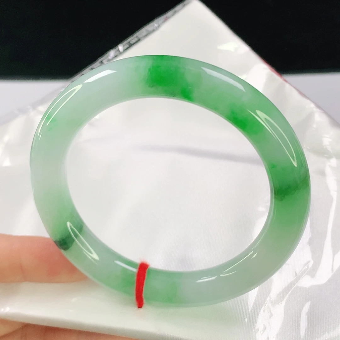 翡翠未镶嵌手镯56.5圆条