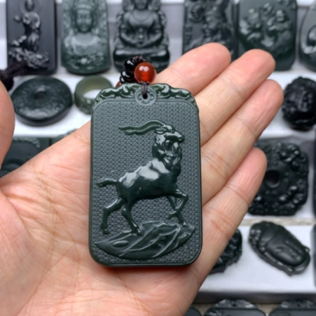 【闪购商品】和田玉颈饰未镶嵌努***鱼双面雕刻