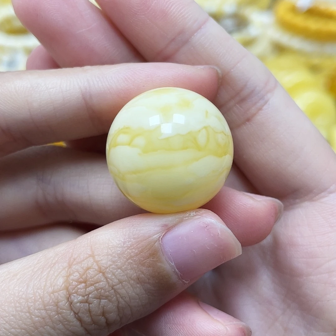 琥珀未镶嵌裸石21.4mm