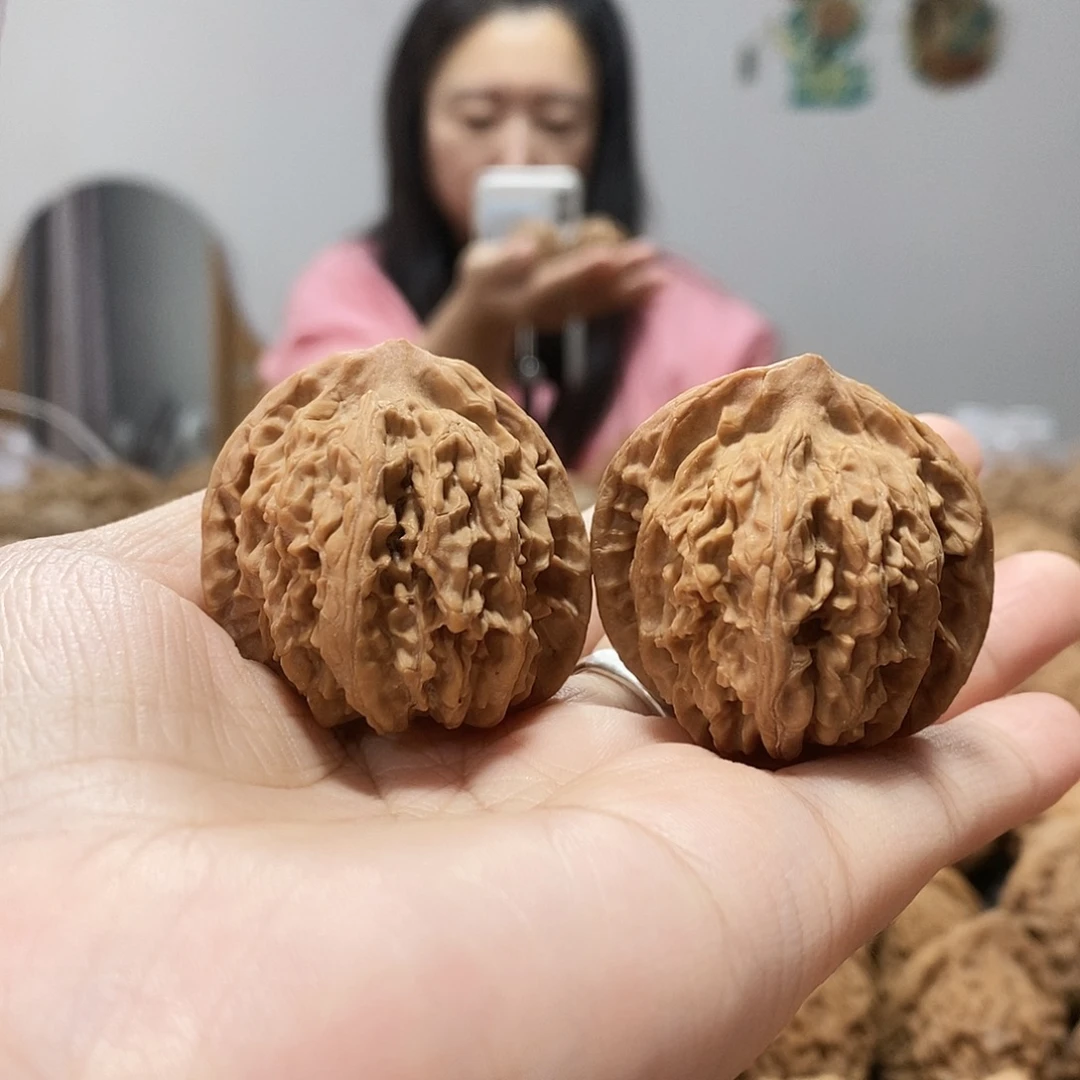 吊坠文玩核桃玉麒麟38