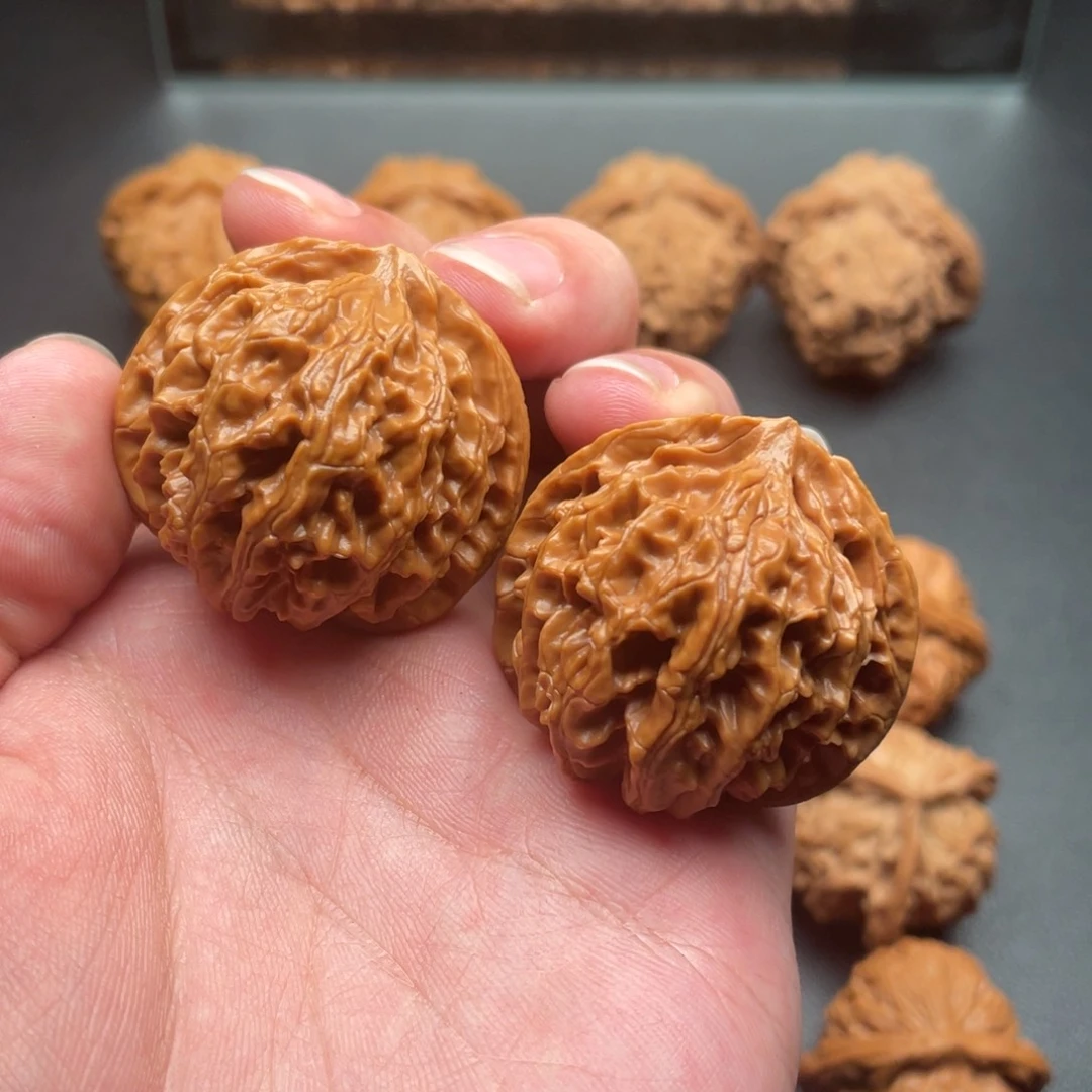 文玩核桃吊坠三角桩型苹果园全品无修