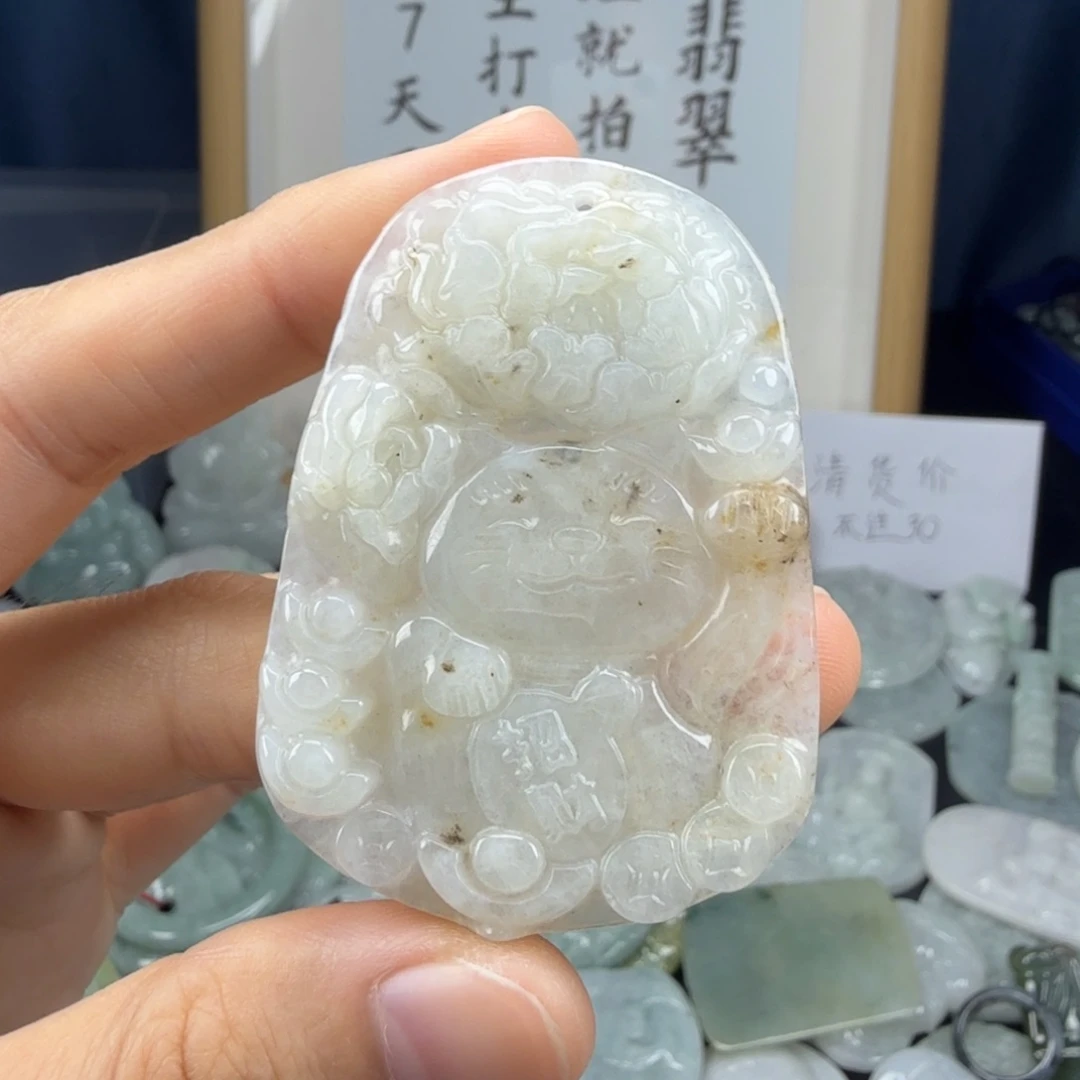 颈饰未镶嵌翡翠翡翠