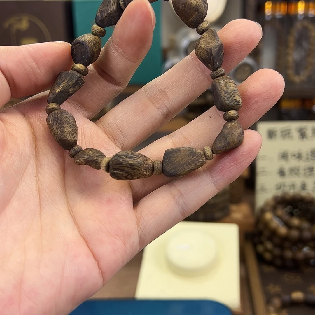 沉香香囊沉香树钉单圈8