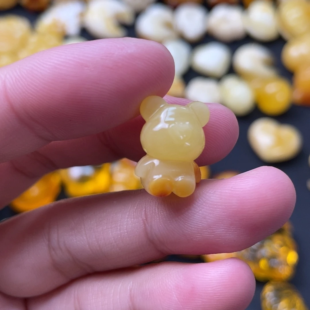琥珀珠宝奇石未镶嵌馋****孩