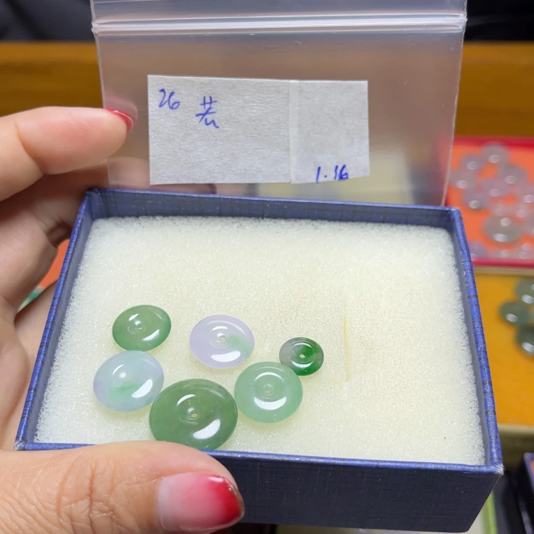 定制翡翠未镶嵌张****i不