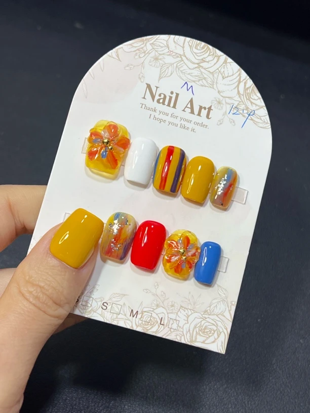 彩色雕花纯手工穿戴甲2086