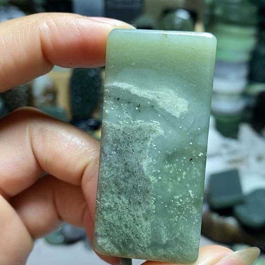 未镶嵌和田玉（糖玉）珠宝半成品
