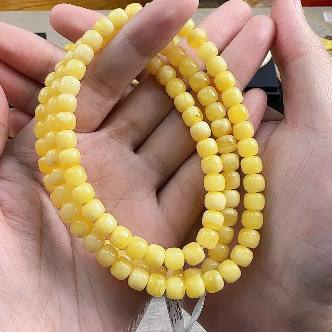 琥珀裸石未镶嵌蜜蜡