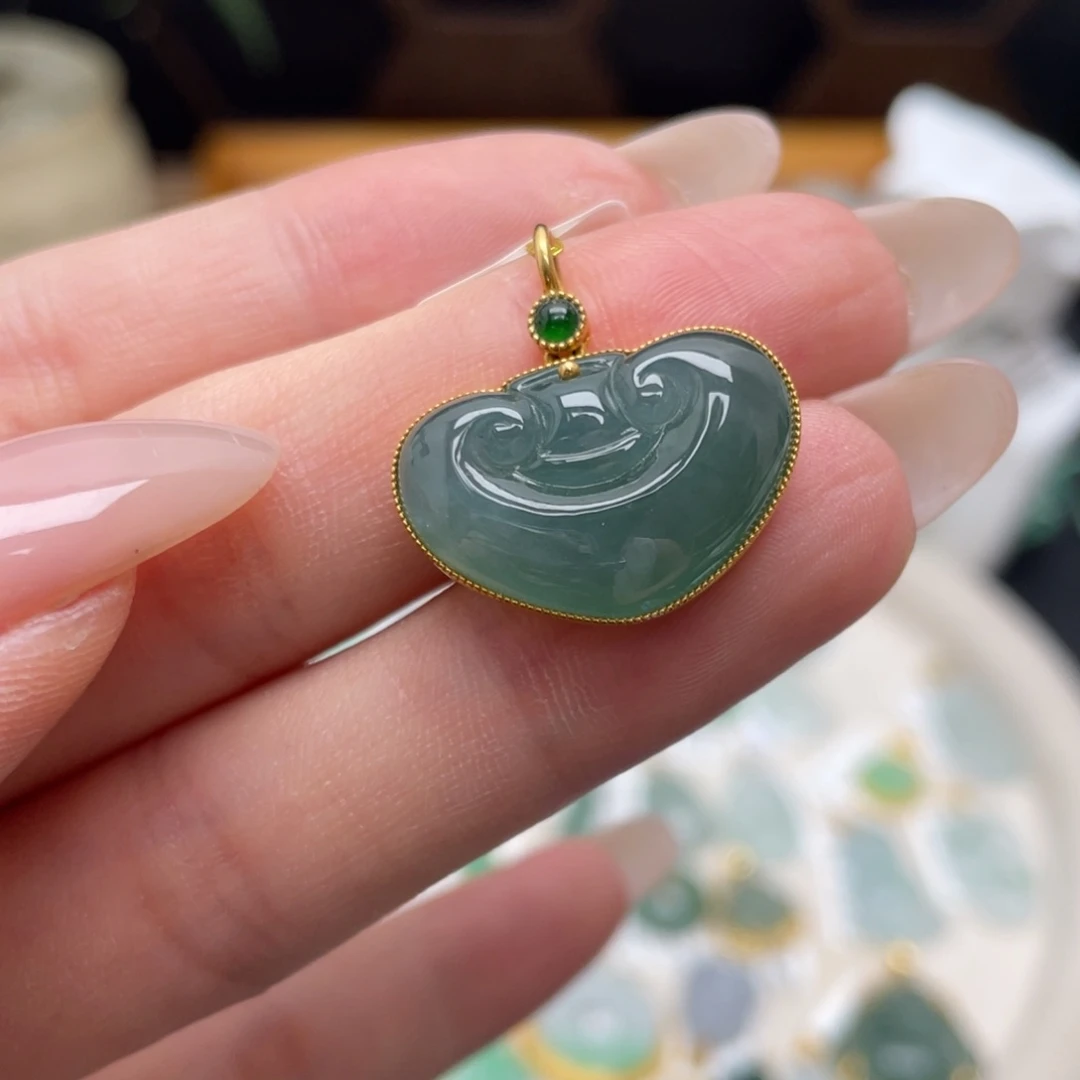 翡翠18K金镶嵌吊坠(不含链)