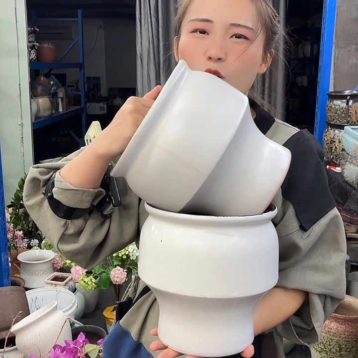 19+21 -粗陶花盆有孔