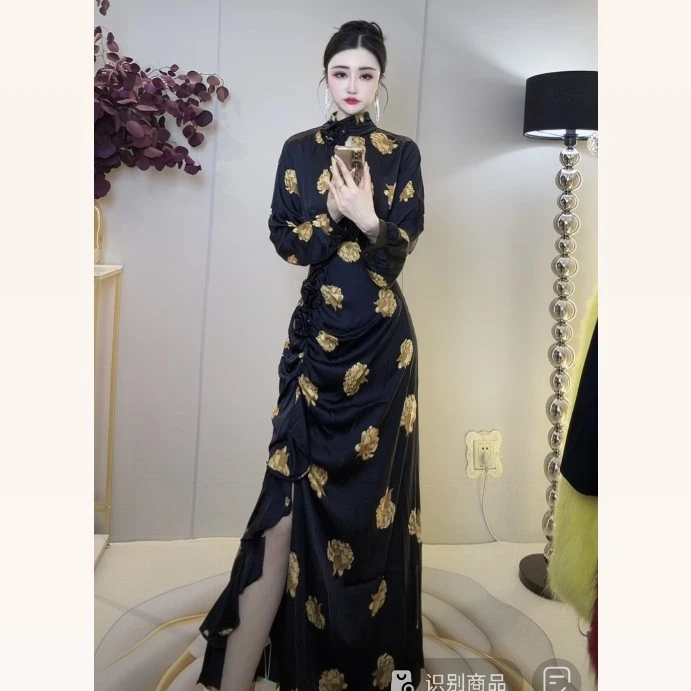春夏碎花缎面花稿中长款复古印花长袖连衣裙