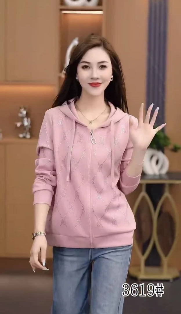 秋季外套女短款时尚连帽卫衣减龄气质大码女士休闲开衫上衣3619
