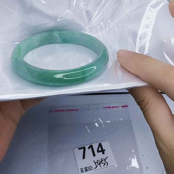 翡翠未镶嵌手镯一图一物实物为准