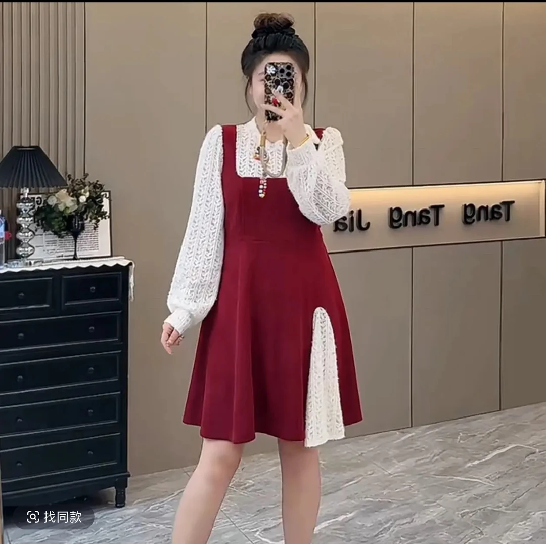 24069 女新年新款连衣裙大码蕾丝拼接开叉假两件系带圆领遮肉收腰