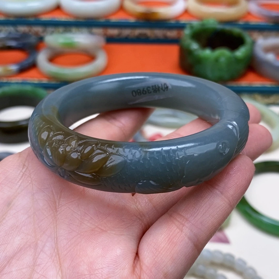 和田玉手镯56未镶嵌