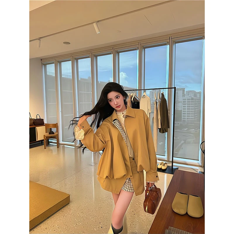 2025秋季新款韩系时尚显瘦高级感套装女长袖上衣外套短裤两件套