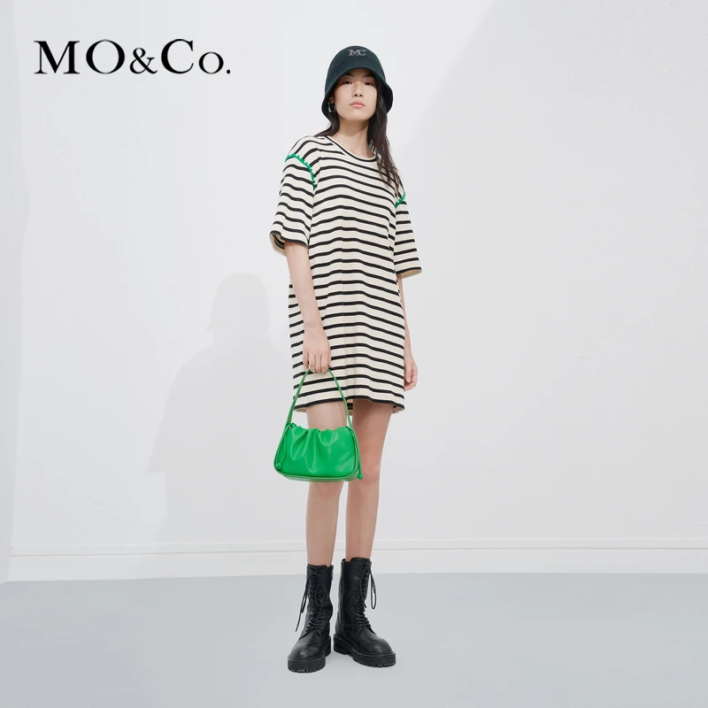 【陈大可专属】MOCO爱心织唛刺绣落肩条纹短袖连衣裙MBD1DRST29