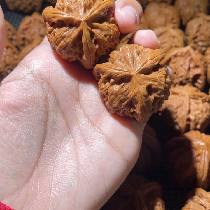 烟***尘桃核吊坠小妹三棱