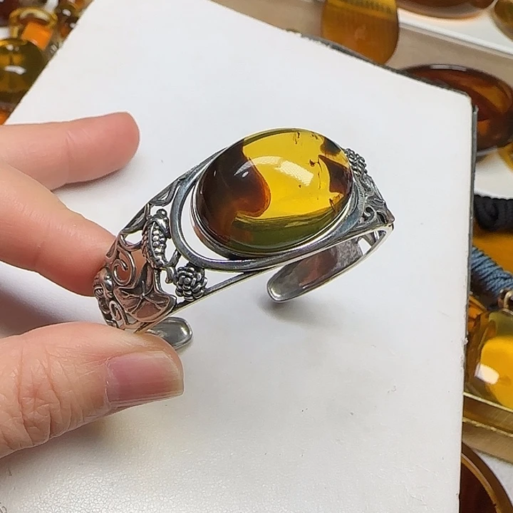 银S925镶嵌琥珀手镯天然缅甸琥珀特色手镯