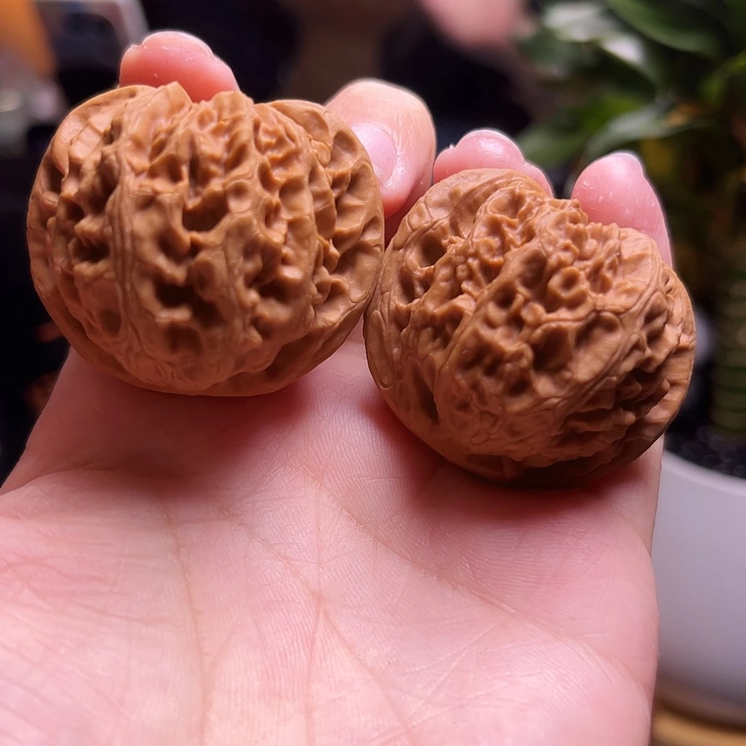 王***民文玩核桃吊坠40尺宫灯5