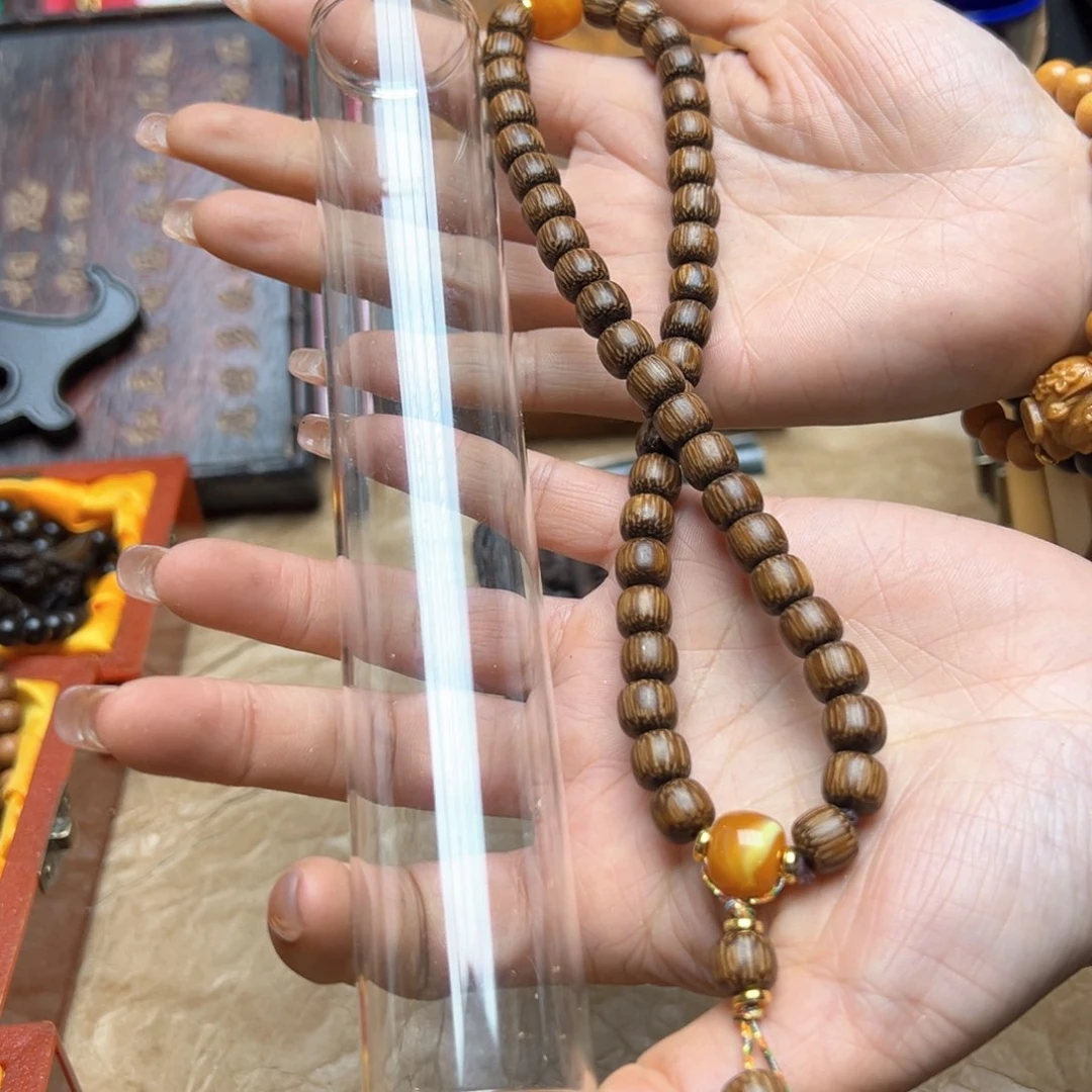 大叶紫檀（黑酸枝木类）