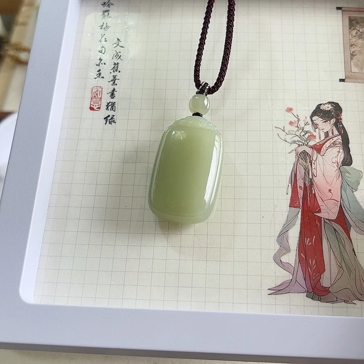 颈饰未镶嵌和田玉