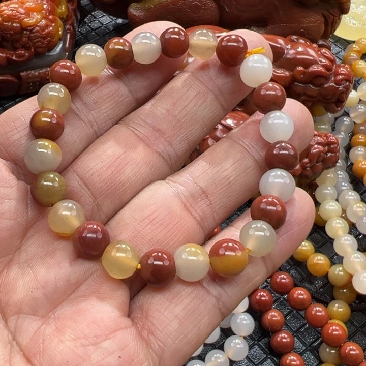 石英质玉（黄龙玉）颈饰未镶嵌