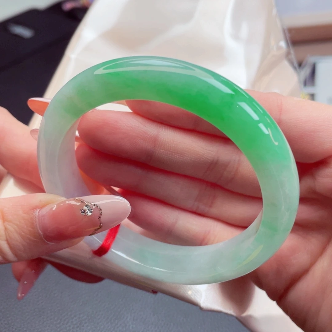 未镶嵌手镯翡翠56.3阳绿山水镯 水头足 色感鲜艳 31号