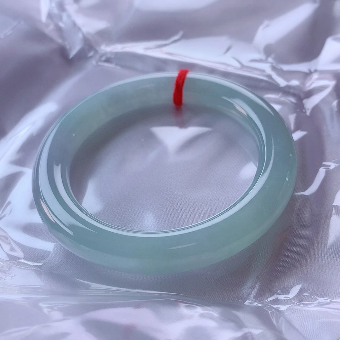 【闪购商品】未镶嵌手镯翡翠56