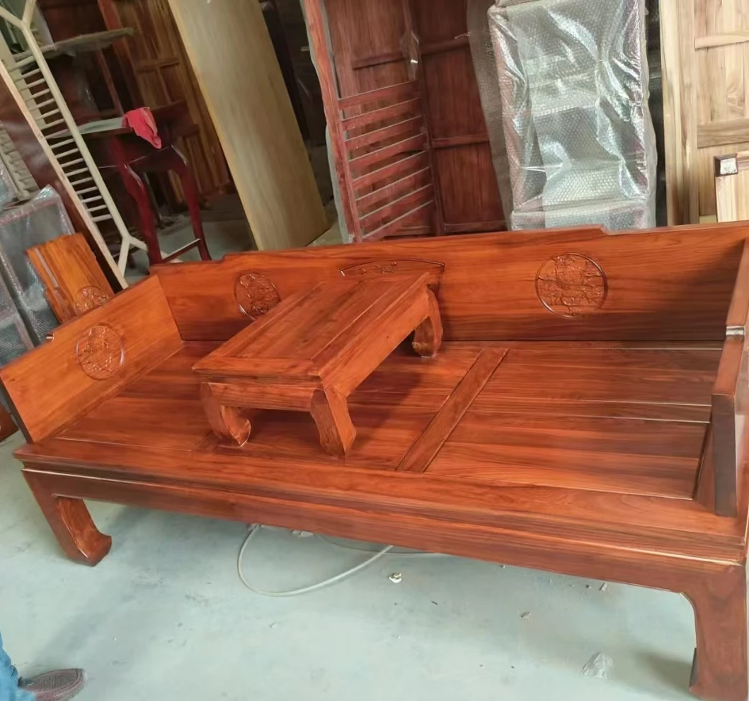 北方榆木圆花罗汉床