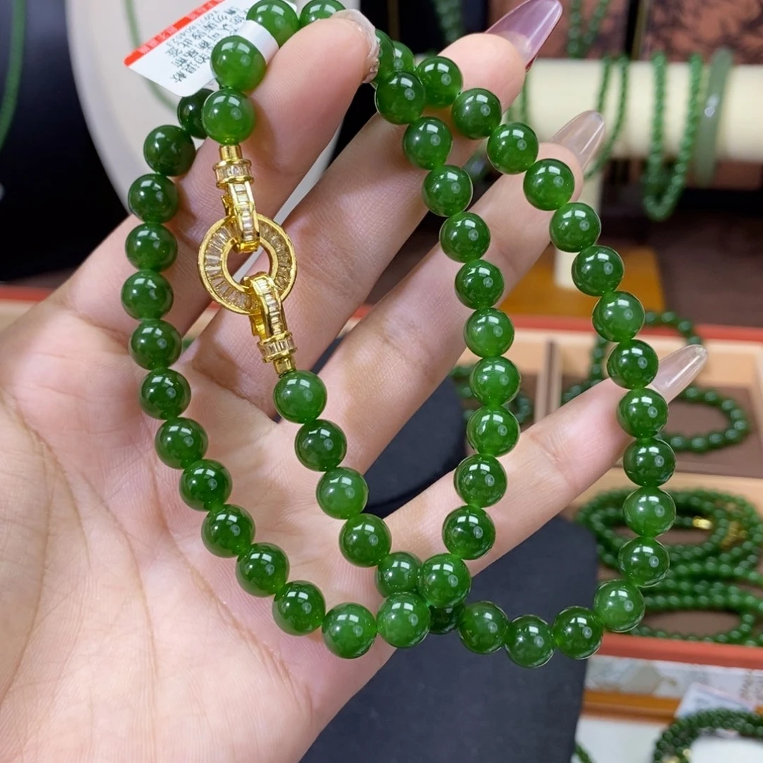 和田玉（碧玉）颈饰未镶嵌菠菜8高货