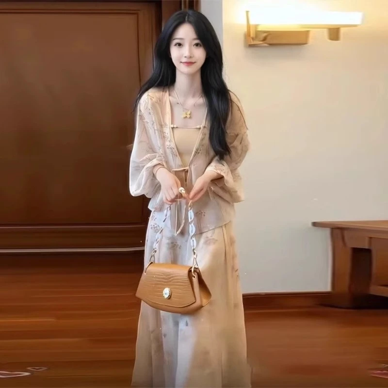 B163+B164开春2025春夏新中式国风盘扣开衫半身裙气质三件套装女