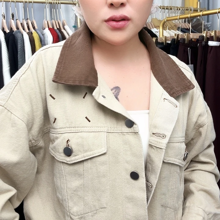 定制牛仔外套米白色领子咖色秒杀不退不换12345