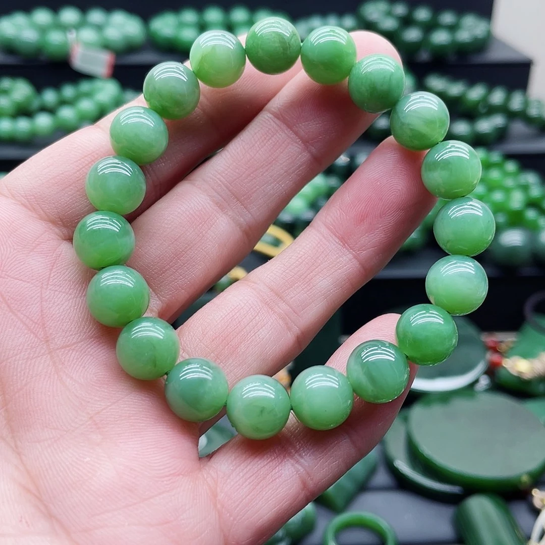 和田玉（碧玉）未镶嵌手链