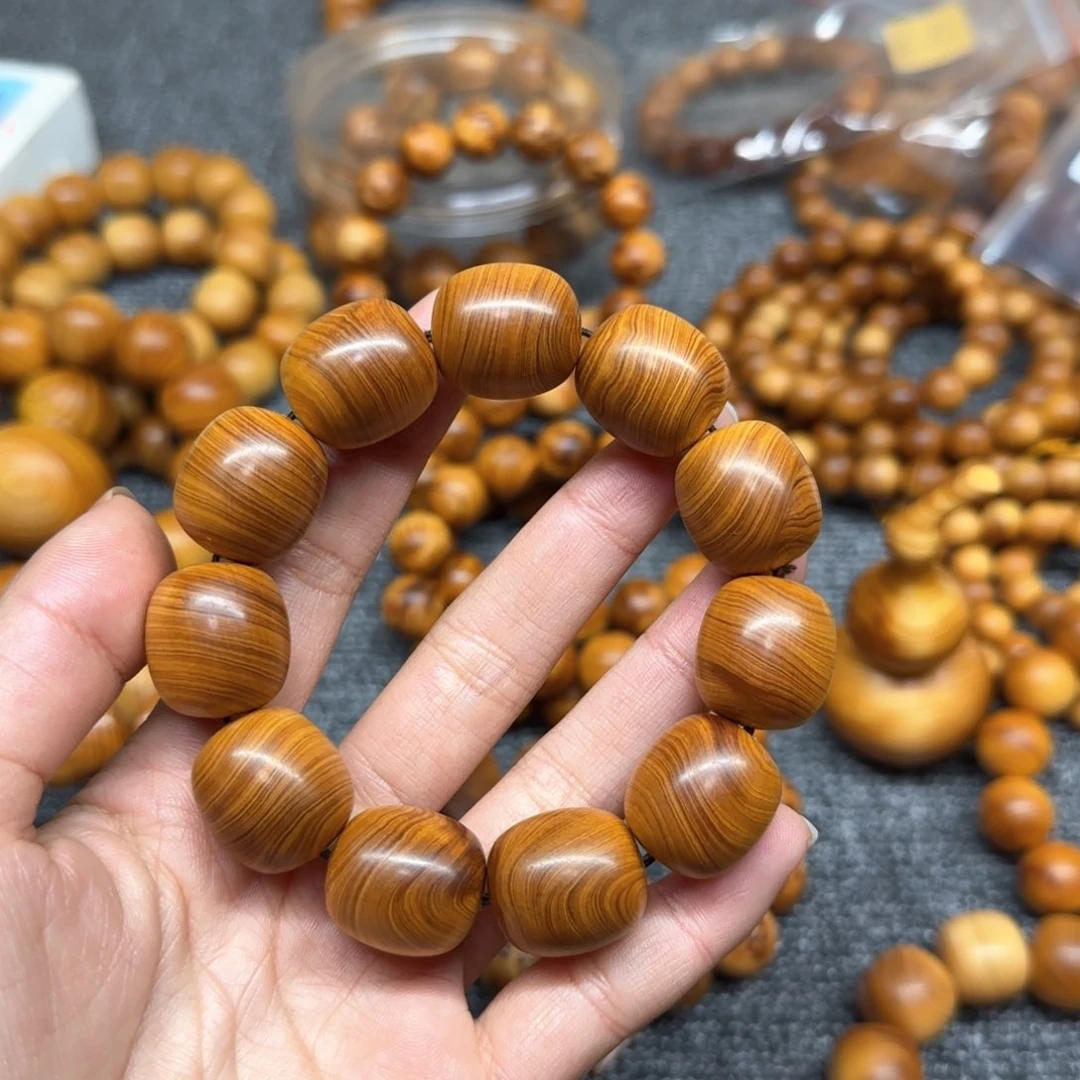 柏木用****51.8太行崖柏枣珠微瑕