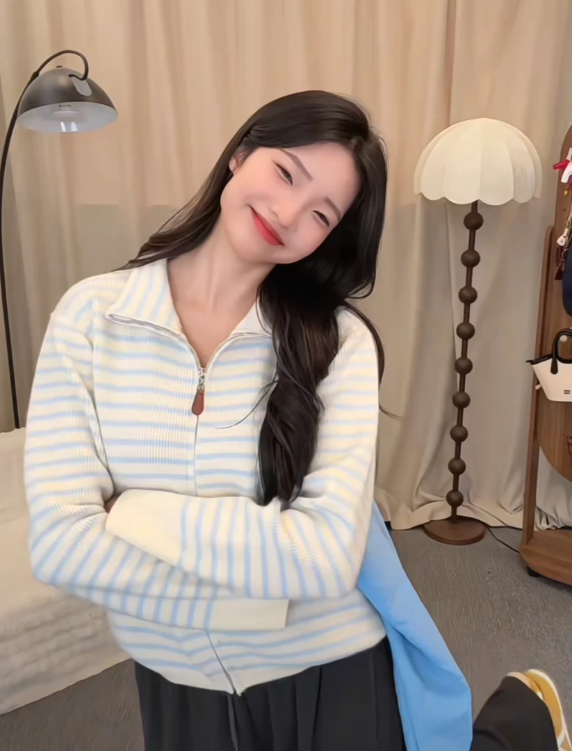 【许愿瓜】2025年新款条纹针织开衫 秋季时尚百搭显瘦上衣 G5354