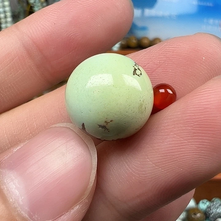未镶嵌配饰南红玛瑙卡14