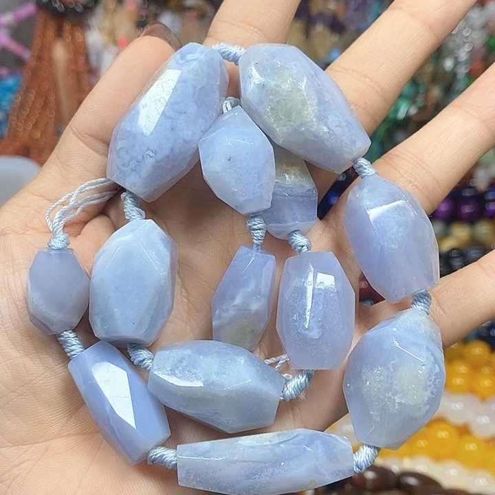 未镶嵌玛瑙/玉髓珠宝半成品天然蓝纹玛瑙随型切