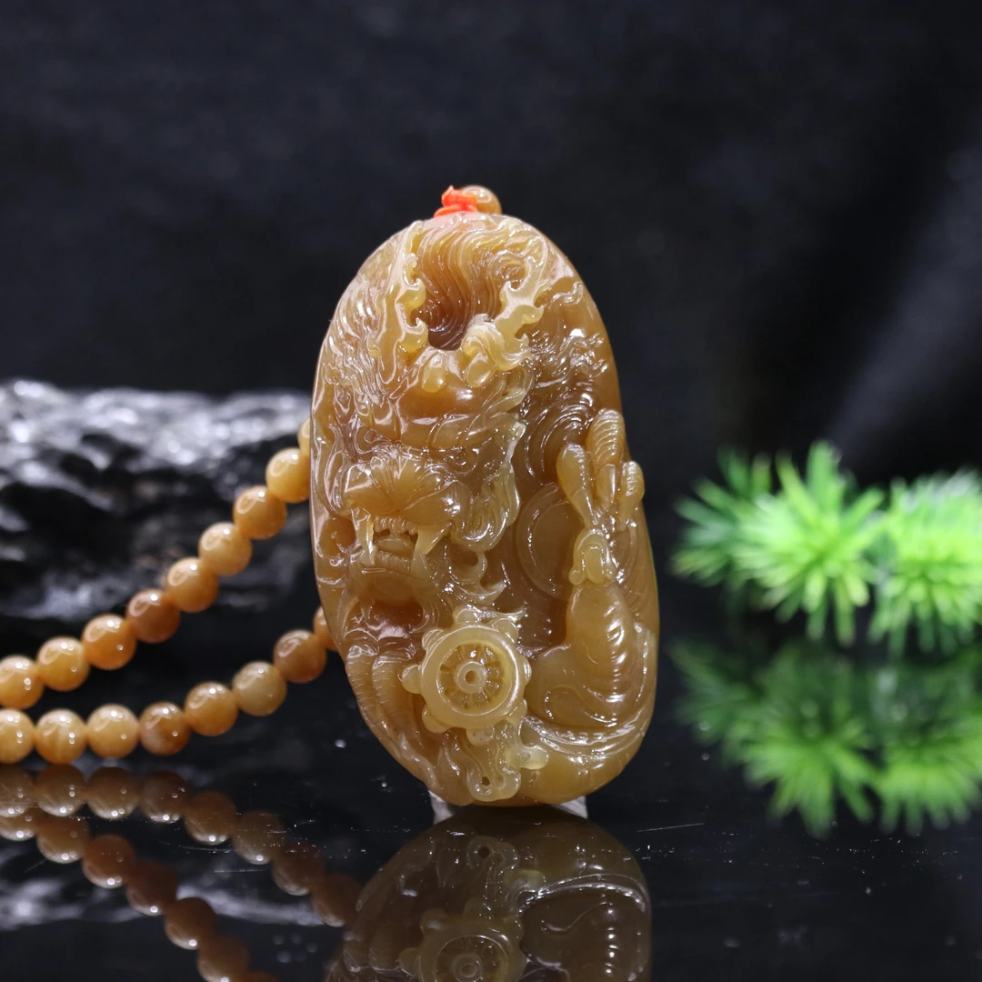 lot29和田玉且末糖吊坠/901439保利厦门拍卖