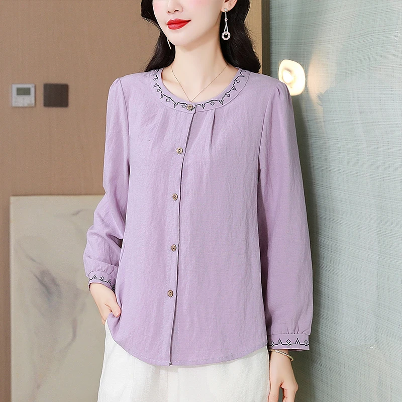 洋气妈妈秋装2025新款九分袖棉麻衬衫中老年女装刺绣宽松显瘦上衣